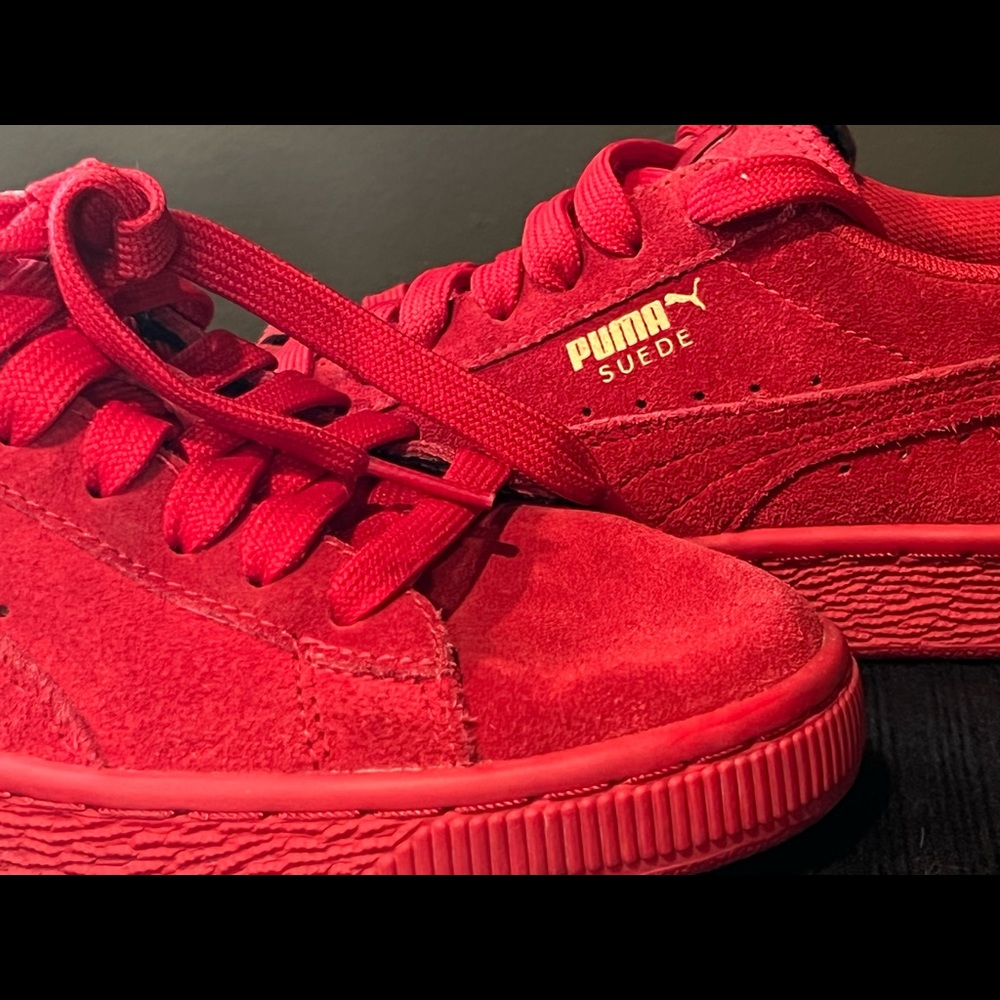 Classic Suede Mono Red - Picture 5 of 6